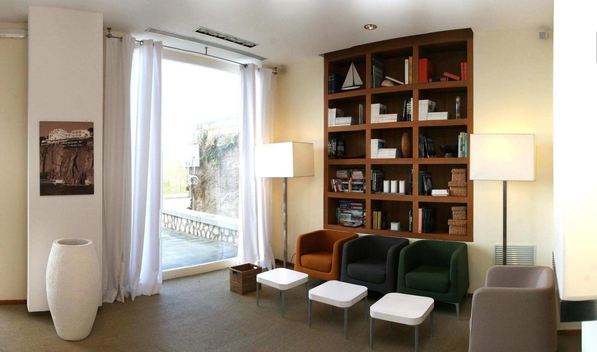 Rota Suites Península Sorrentina Exterior foto